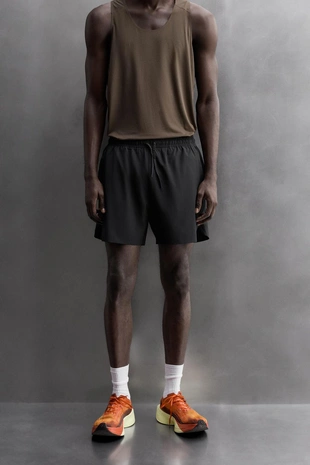 Базовые спортивные шорты- Заказать в России