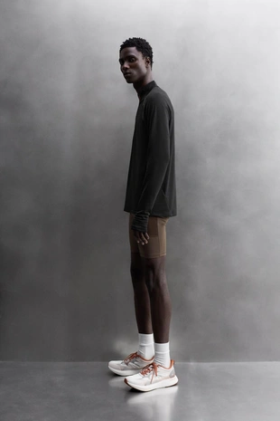 Толстовка POLARTEC © с воротником на молнии