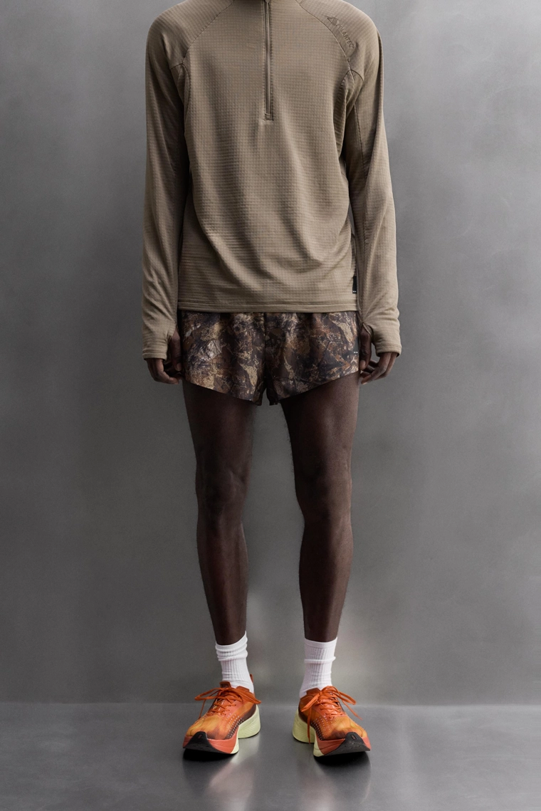 Беговые шорты с принтом дерева