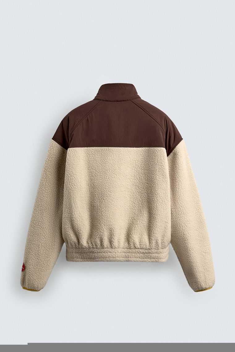 Куртка из искусственного меха с контрастной комбинацией