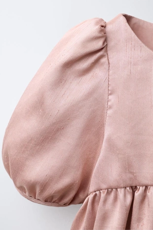 Блестящее платье с объемными рукавами- Заказать в России