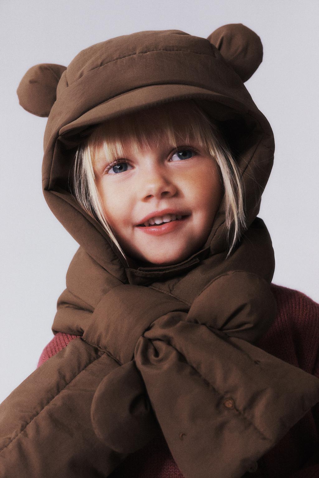 Шляпа из нейлона с ушками