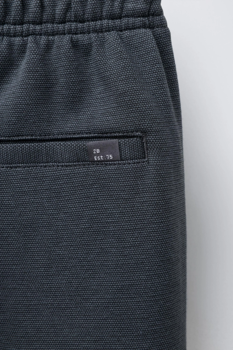 Комфортные брюки на резинке