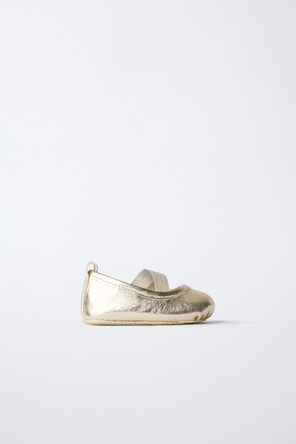 Туфли балетки из кожи