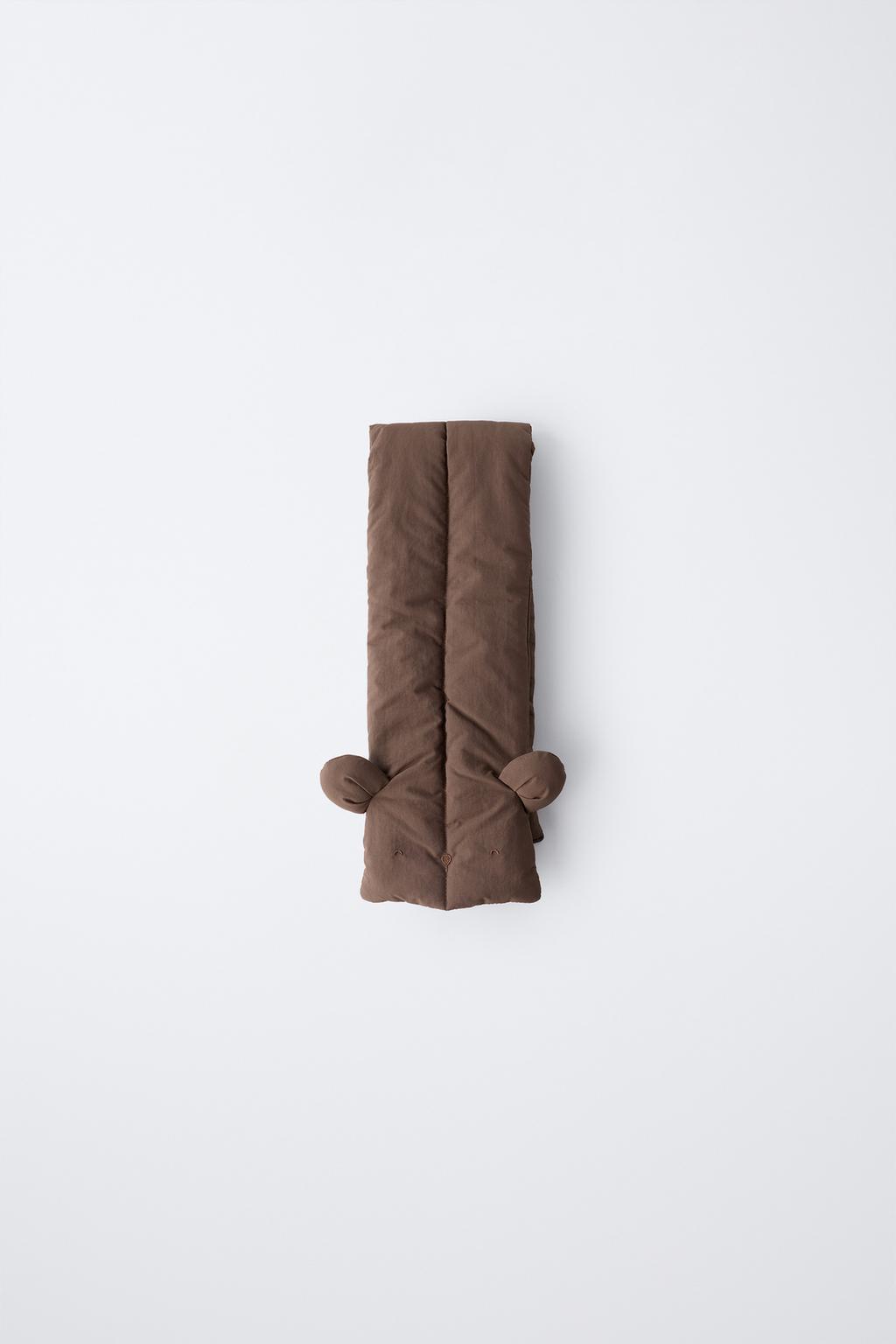 ШАРФ ИЗ НЕЙЛОНА С УШКАМИ