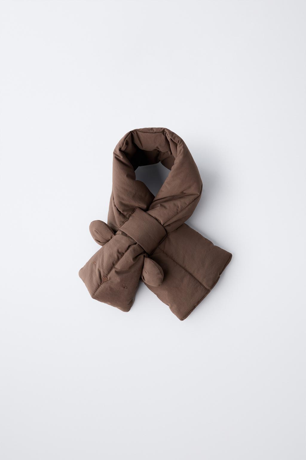 ШАРФ ИЗ НЕЙЛОНА С УШКАМИ