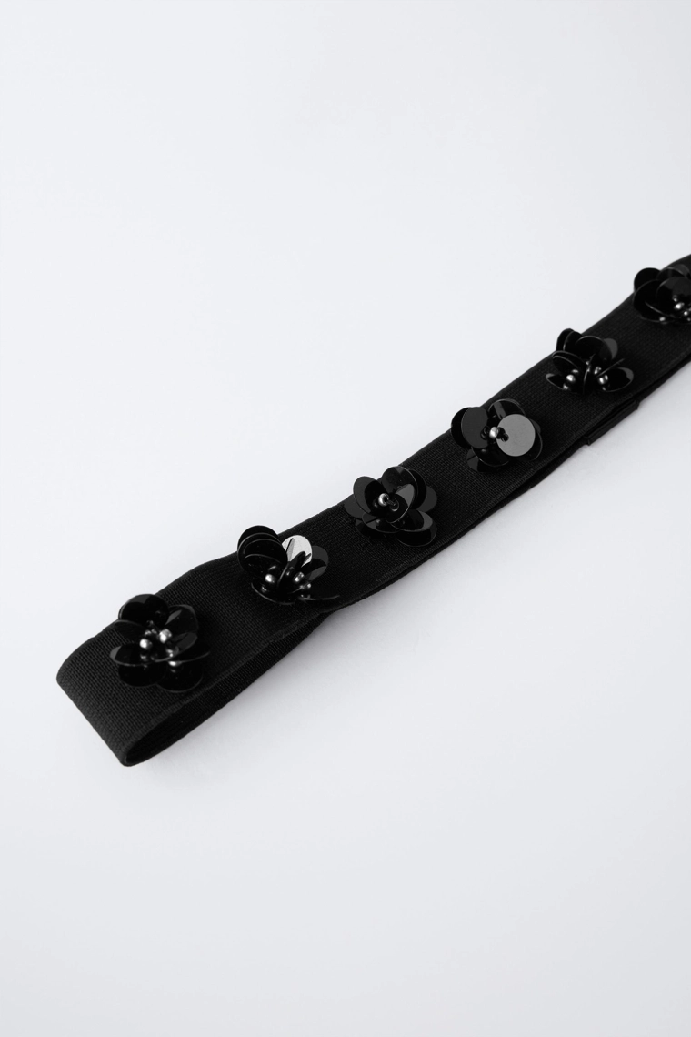 Эластичная головная повязка с цветочными аппликациями
