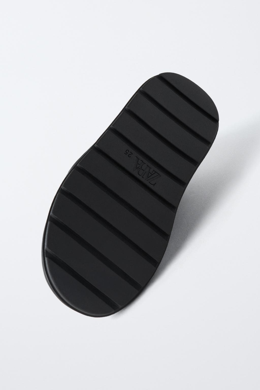 Ботинки на подкладке от minnie mouse © disney