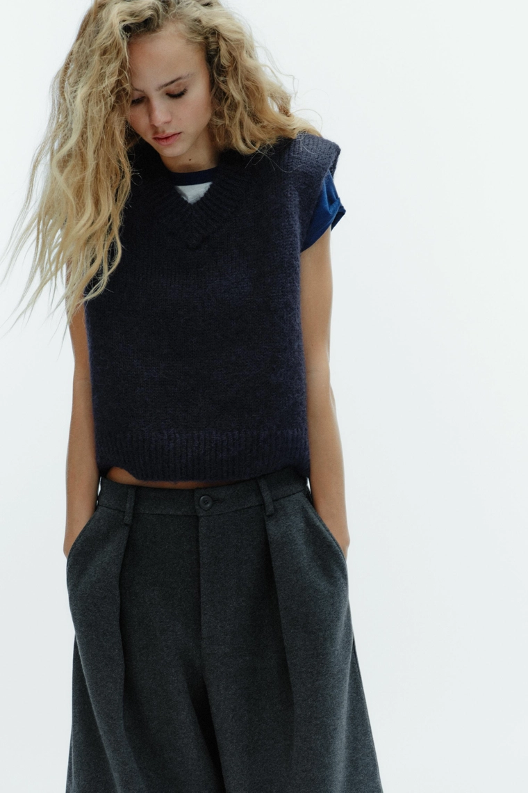 Брюки-шаровары с защипами