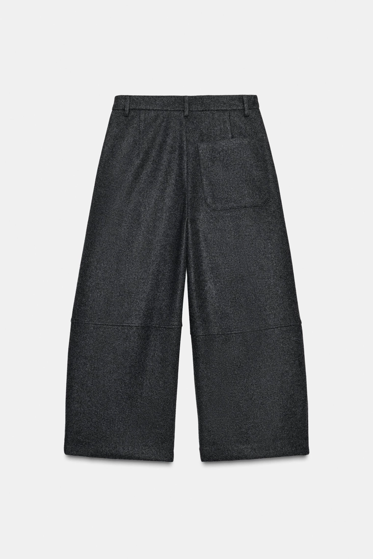 Брюки-шаровары с защипами