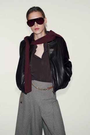 Длинные бермуды «гусиная лапка» с ремнем и цепочкой- Заказать в России