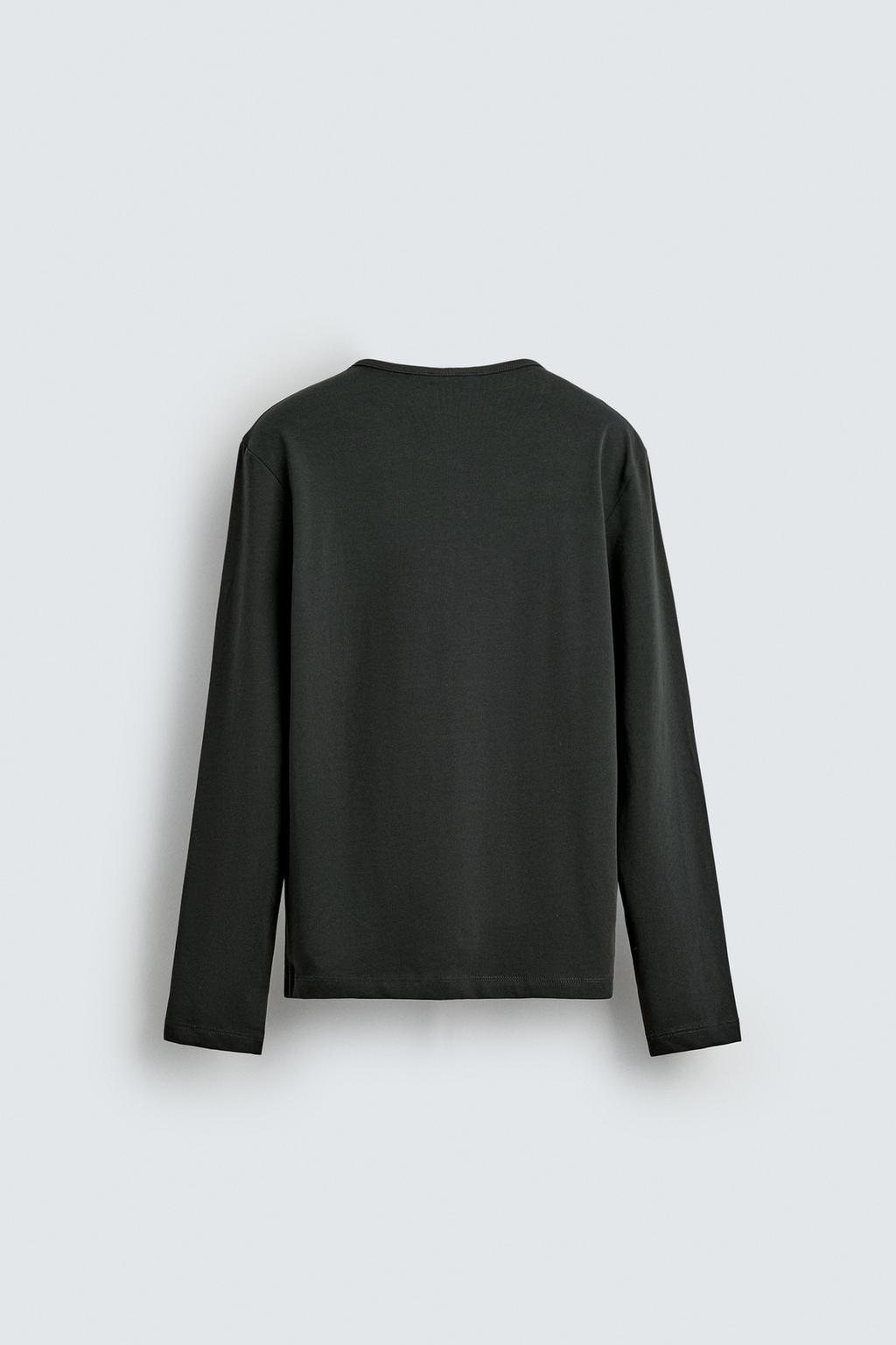 ФУТБОЛКА RELAXED FIT С ВОРОТНИКОМ НА ПУГОВИЦАХ