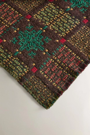 Плед с геометрическим узором для рождества