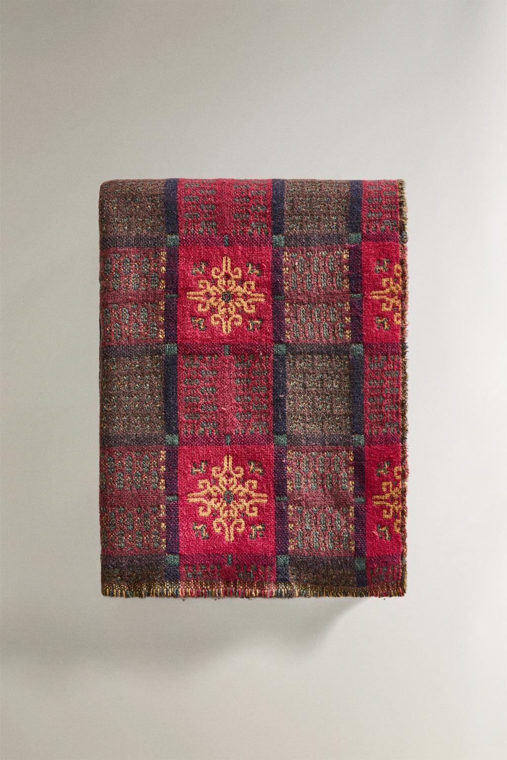 Плед с геометрическим узором для рождества