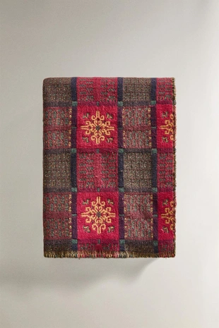 Плед с геометрическим узором для рождества- Заказать в России