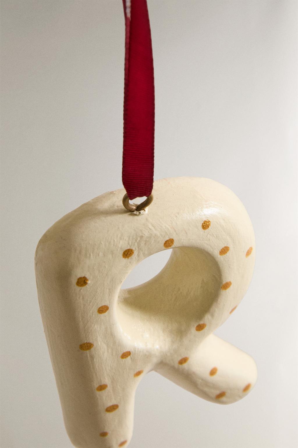 Рождественское украшение елки буква r