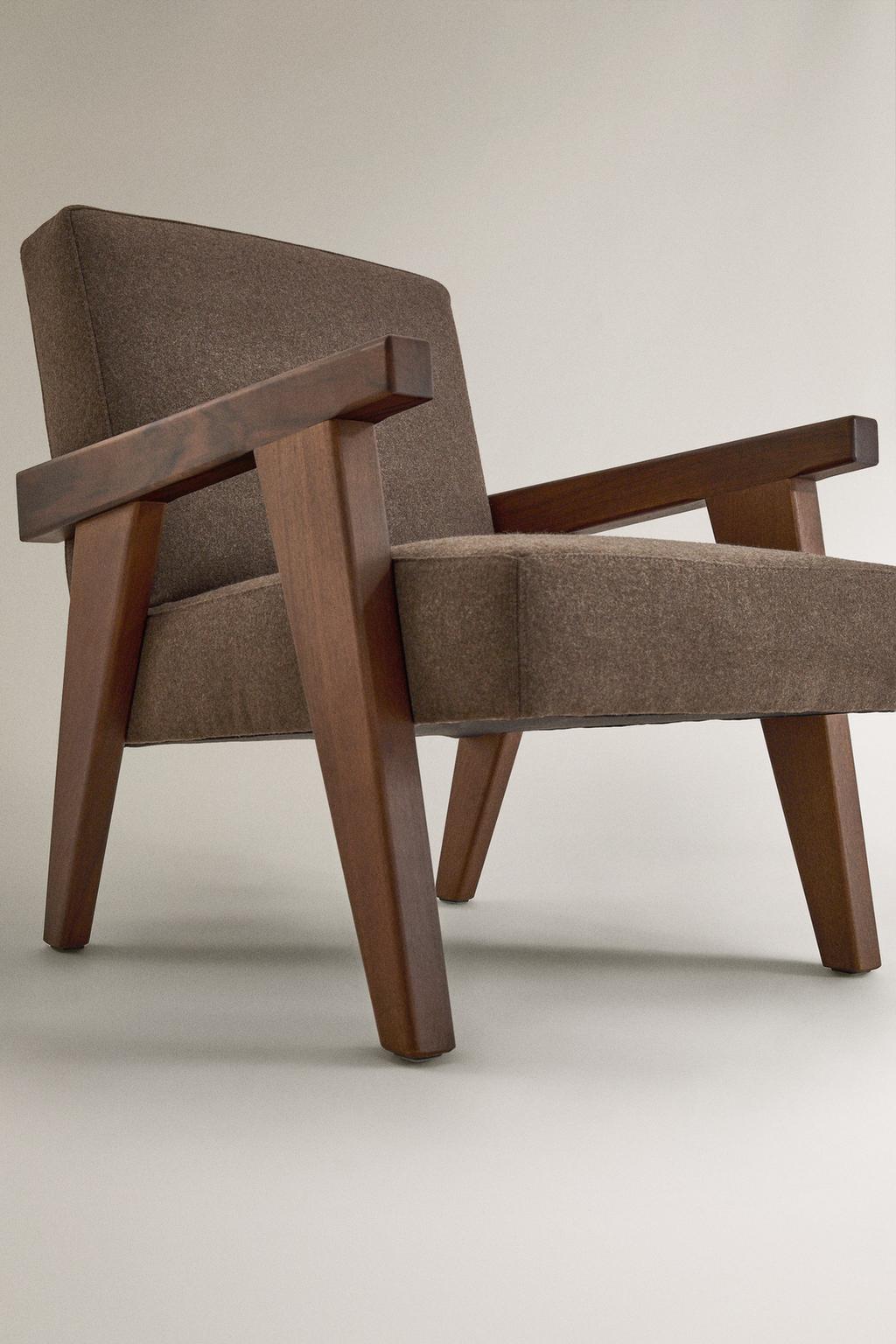 Кресло zara home by blasco с обивкой из фланели и подлокотниками из ореха