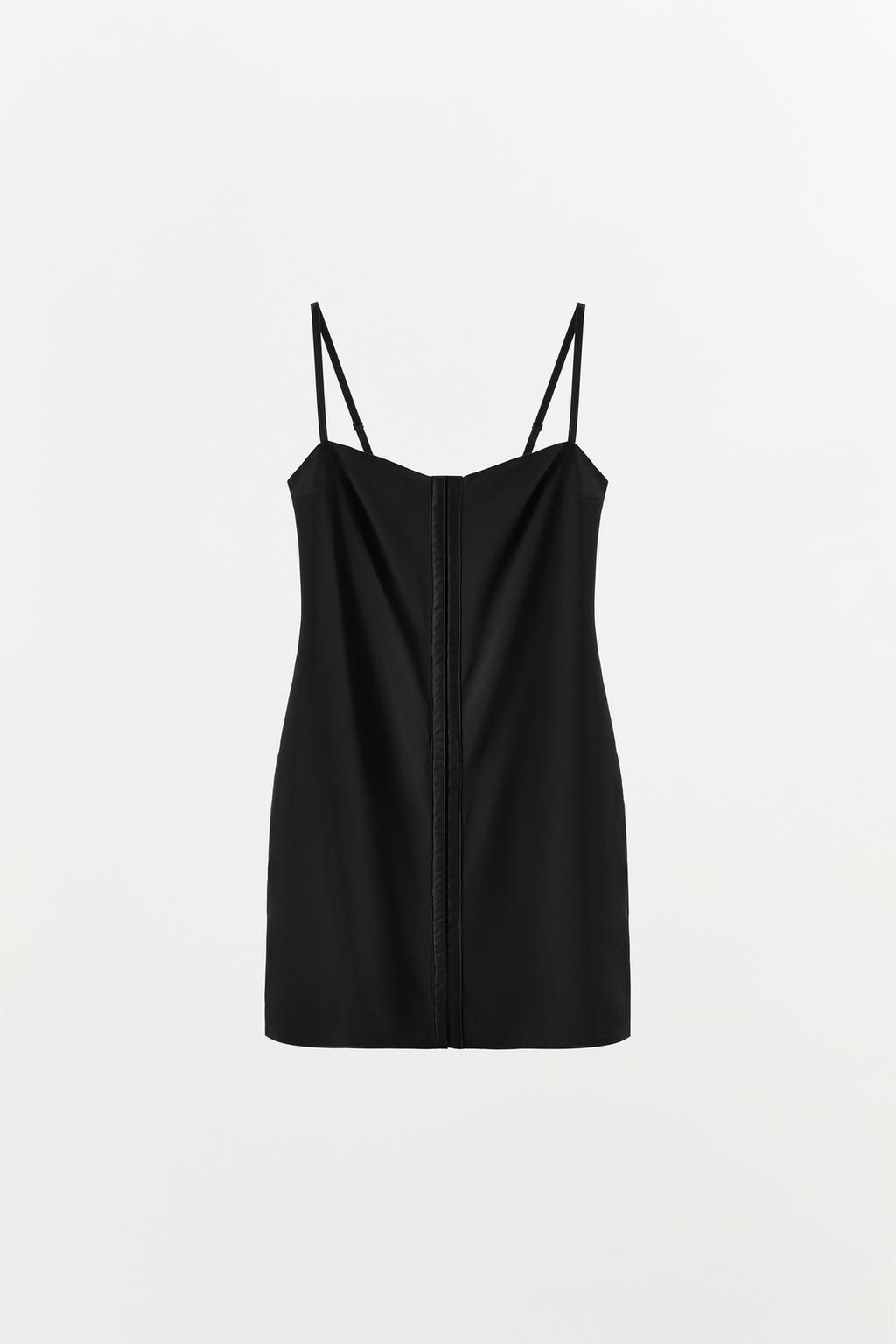 КОРОТКОЕ ПЛАТЬЕ ИЗ ПОЛИАМИДА С КРЮЧКАМИ