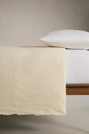 Покрывало с цветочным жаккардовым узором- Заказать в России