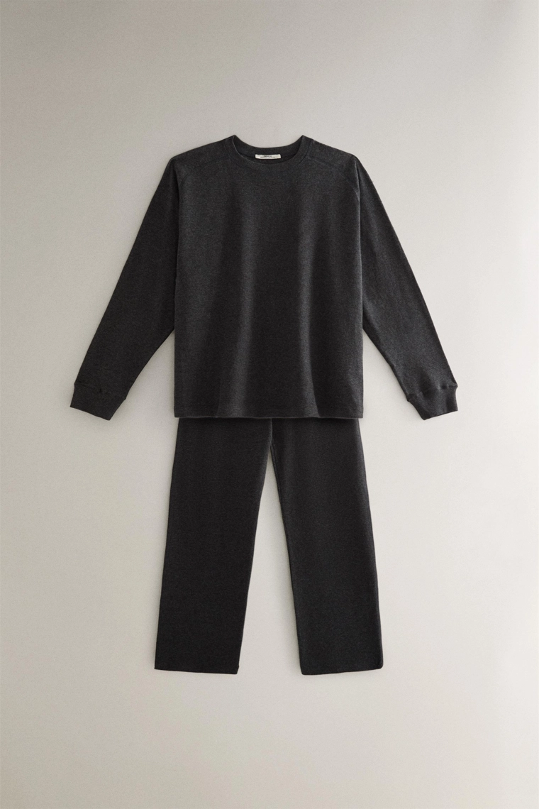 Брюки прямого кроя