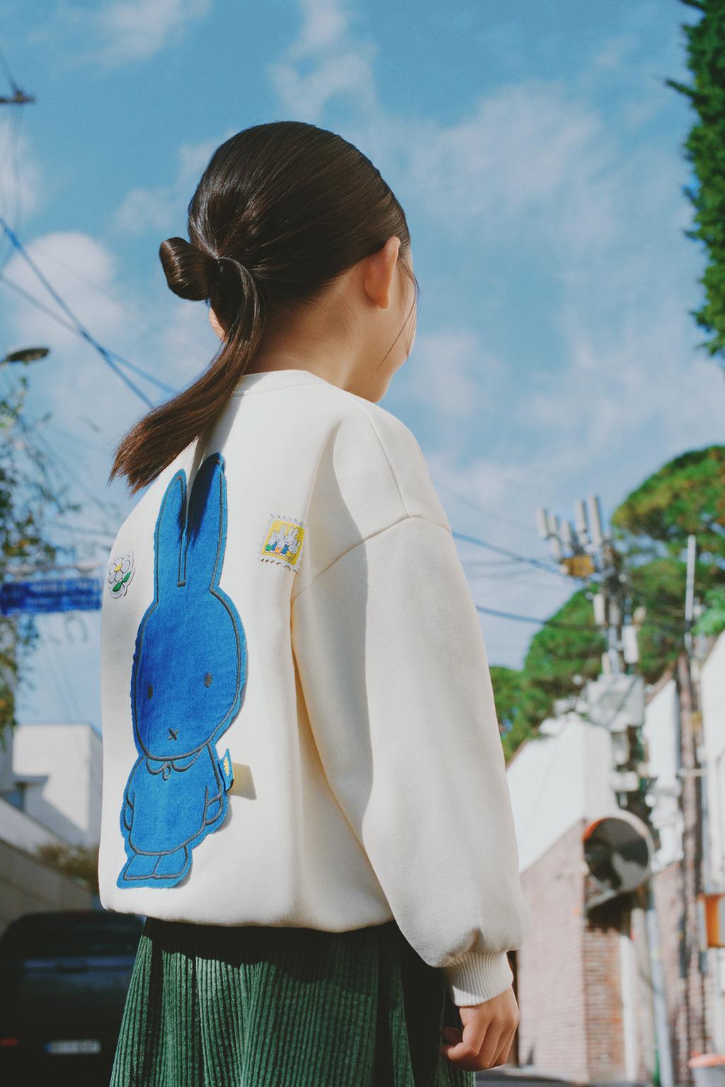 ТОЛСТОВКА С НАШИВКАМИ MIFFY™ MERCIS BV ©