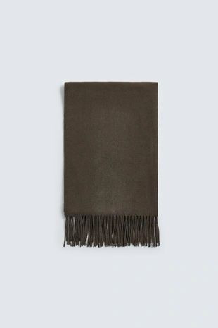 Шарф с бахромой