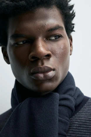 Шарф с бахромой