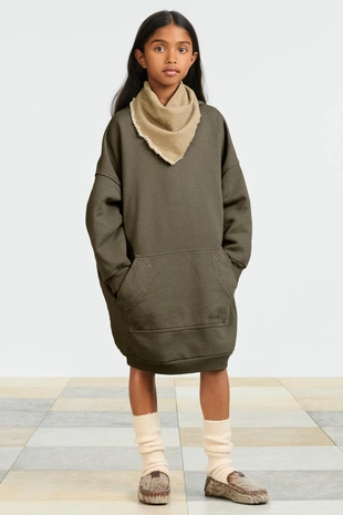 Платье с капюшоном 15- Заказать в России