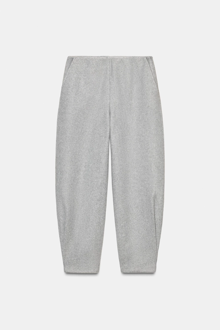 Пышные мягкие защипанные брюки