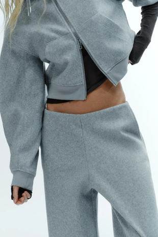 Мягкие брюки BALLOON с защипами- Заказать в России