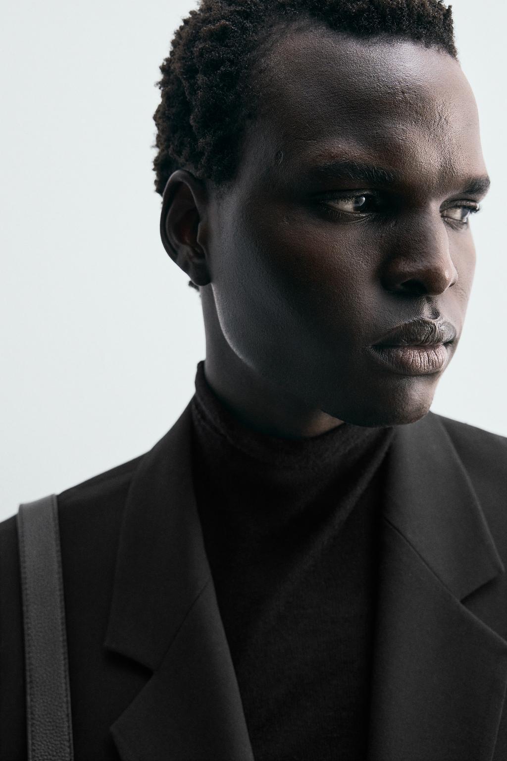 ДВУБОРТНЫЙ КОСТЮМНЫЙ БЛЕЙЗЕР ИЗ ШЕРСТИ