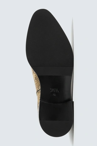 Кожаные сапоги с анималистическим узором- Заказать в России