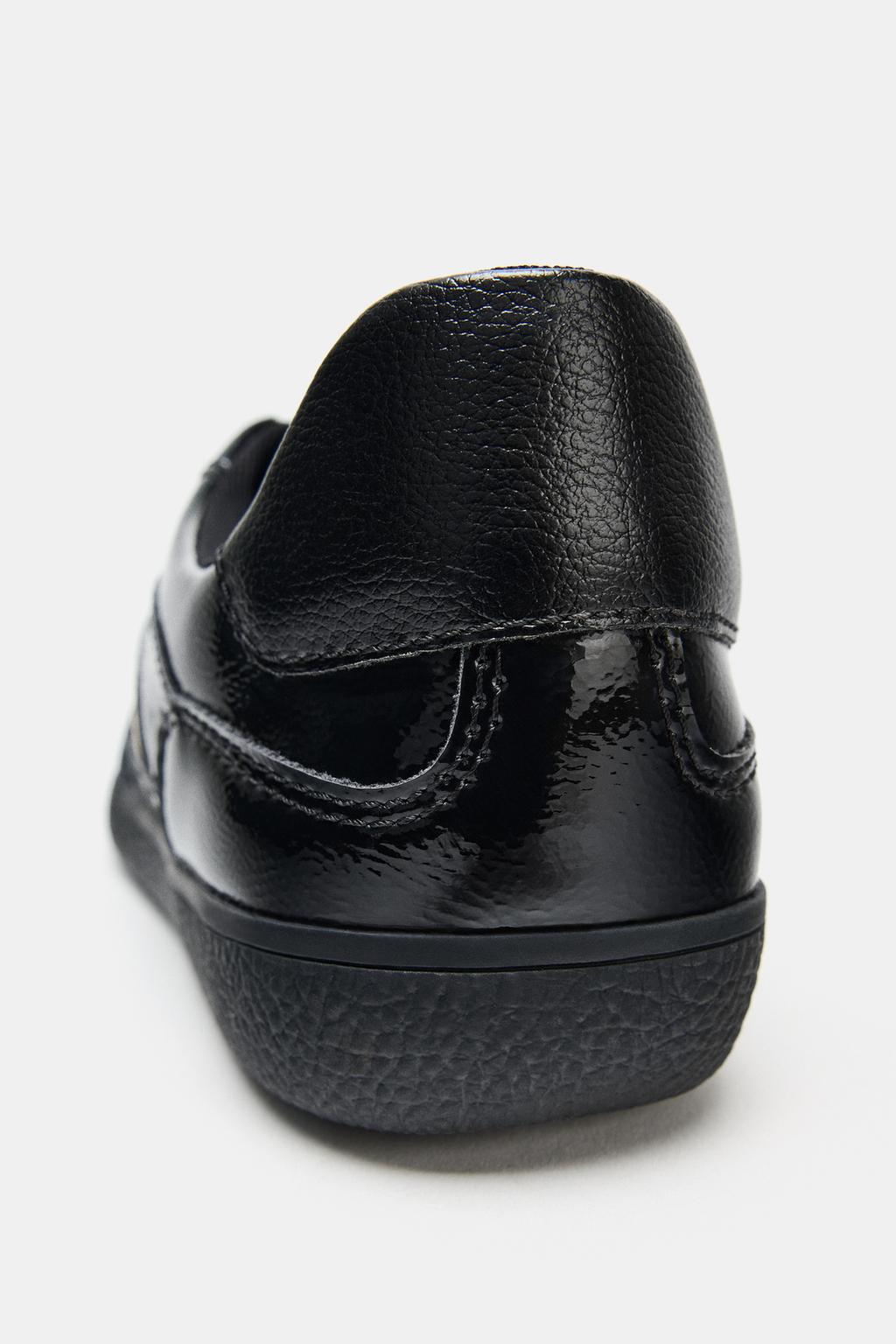 ЛАКИРОВАННЫЕ КРОССОВКИ