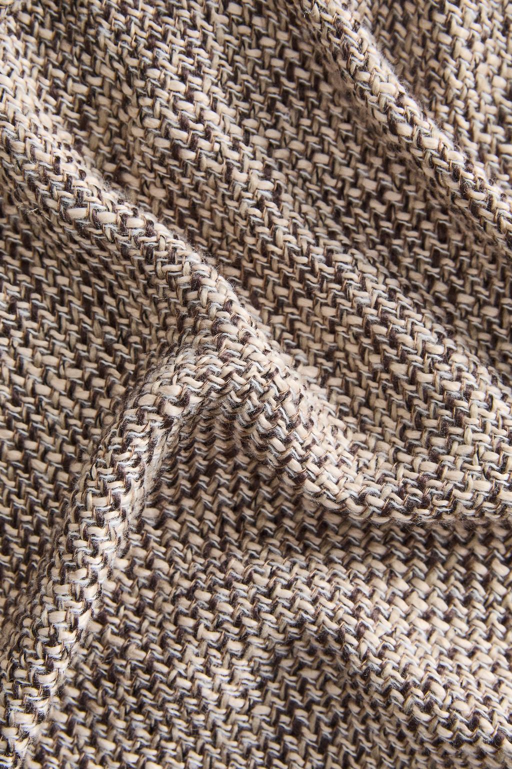 Плед с бахромой