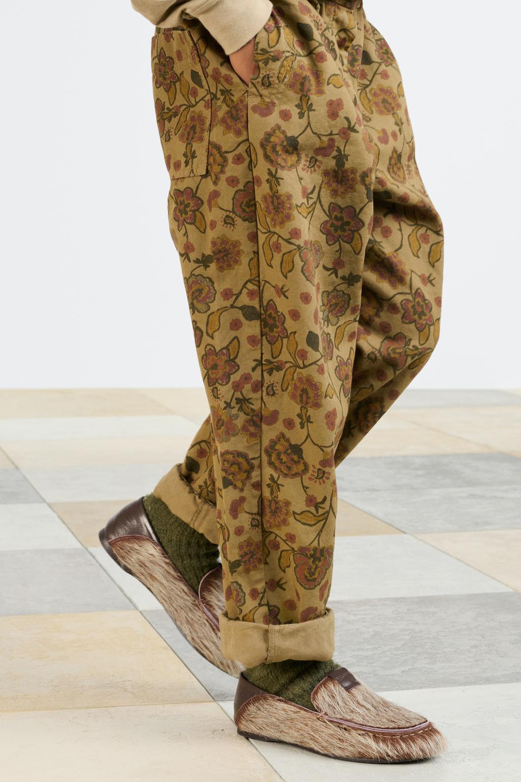 Брюки с рисунком