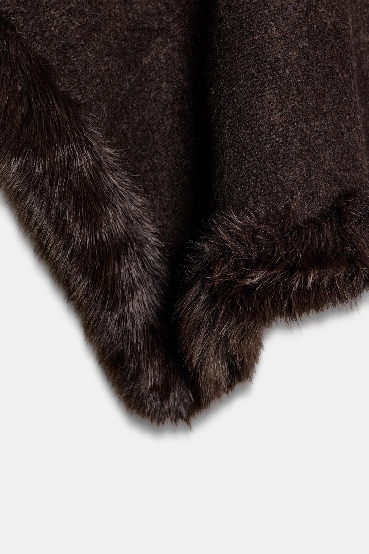 Пончо-накидка из меха искусственного меха