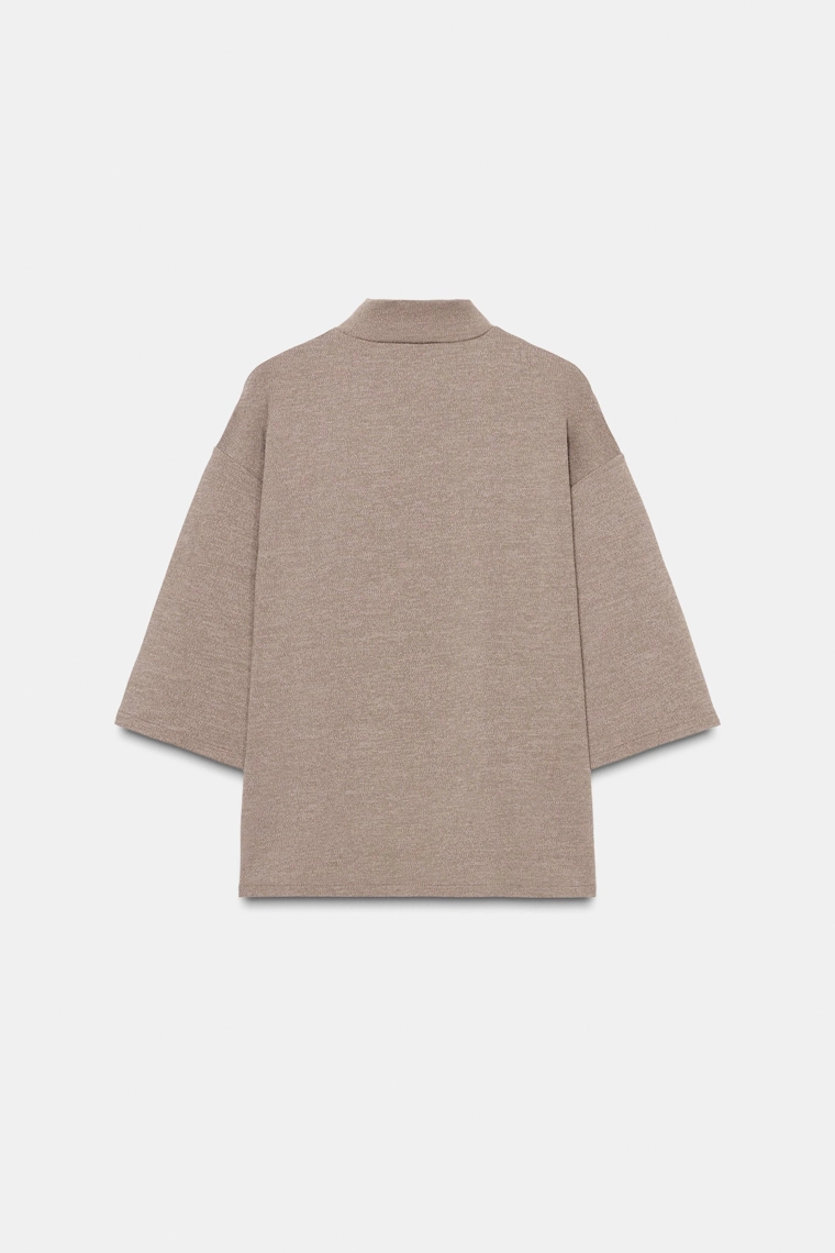 Футболка с высоким воротом из пике