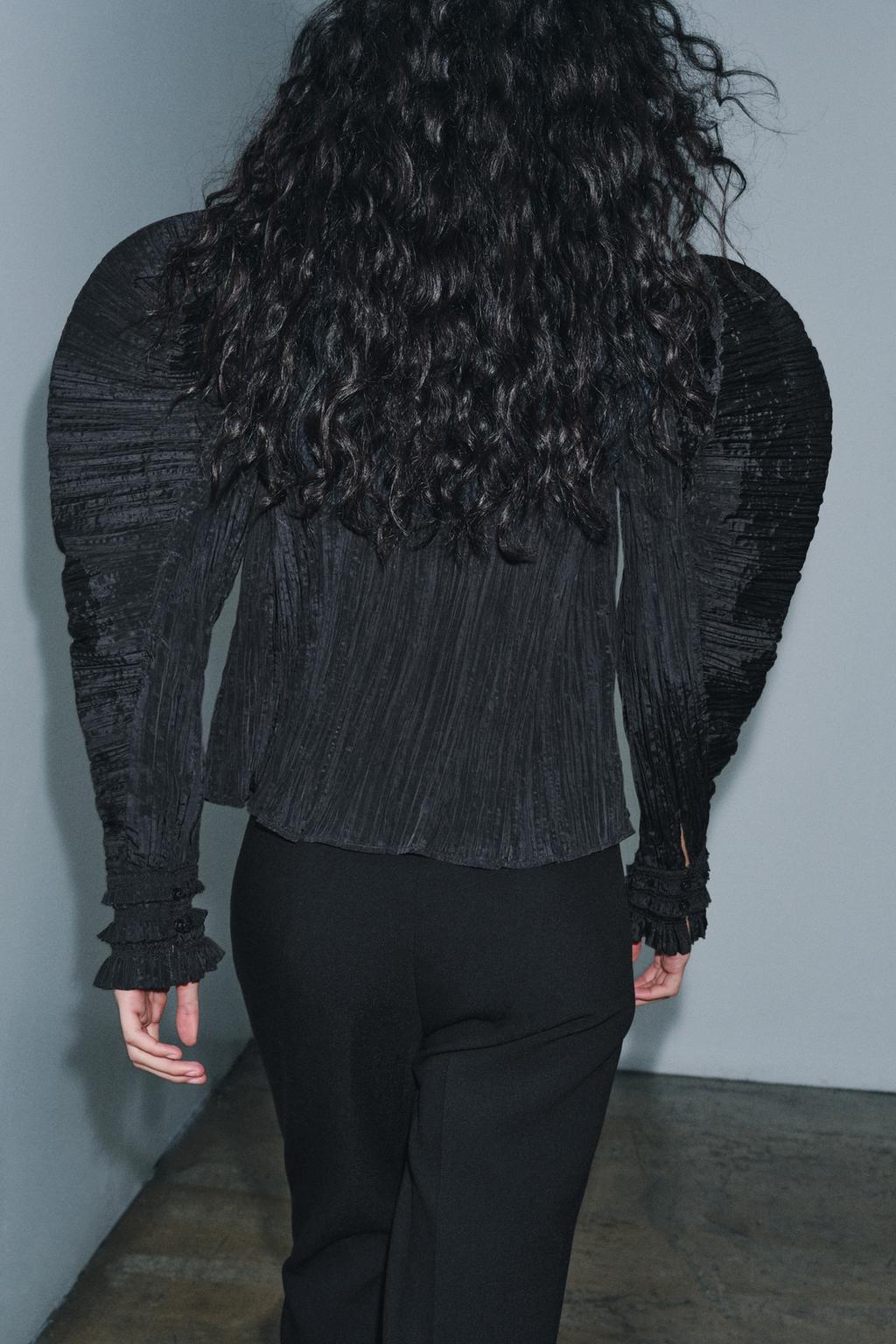 ЖАТАЯ БЛУЗКА С ОБЪЕМНЫМИ РУКАВАМИ — ZW COLLECTION