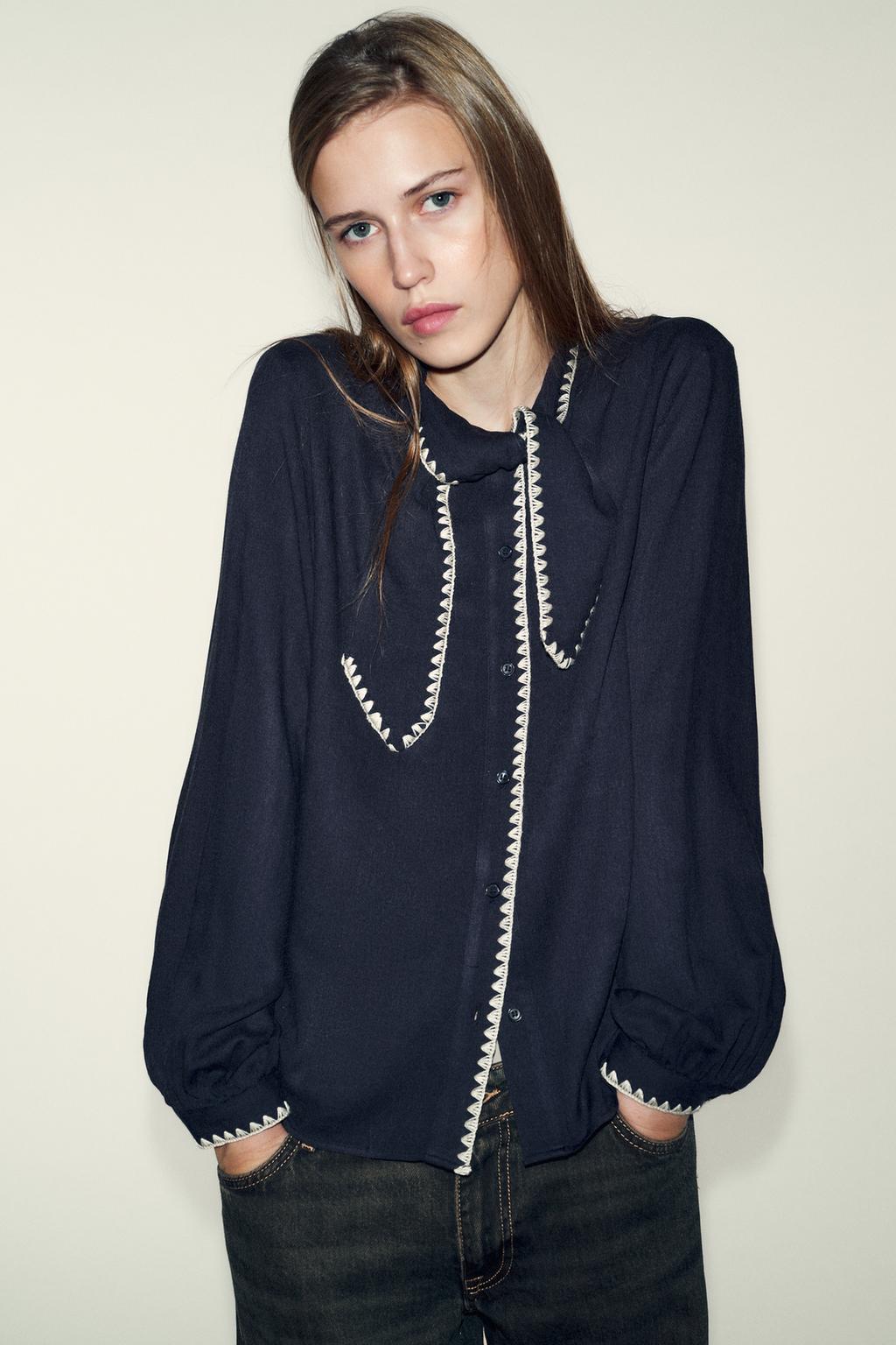 БЛУЗА С БАНТОМ И КОНТРАСТНОЙ ОТСТРОЧКОЙ