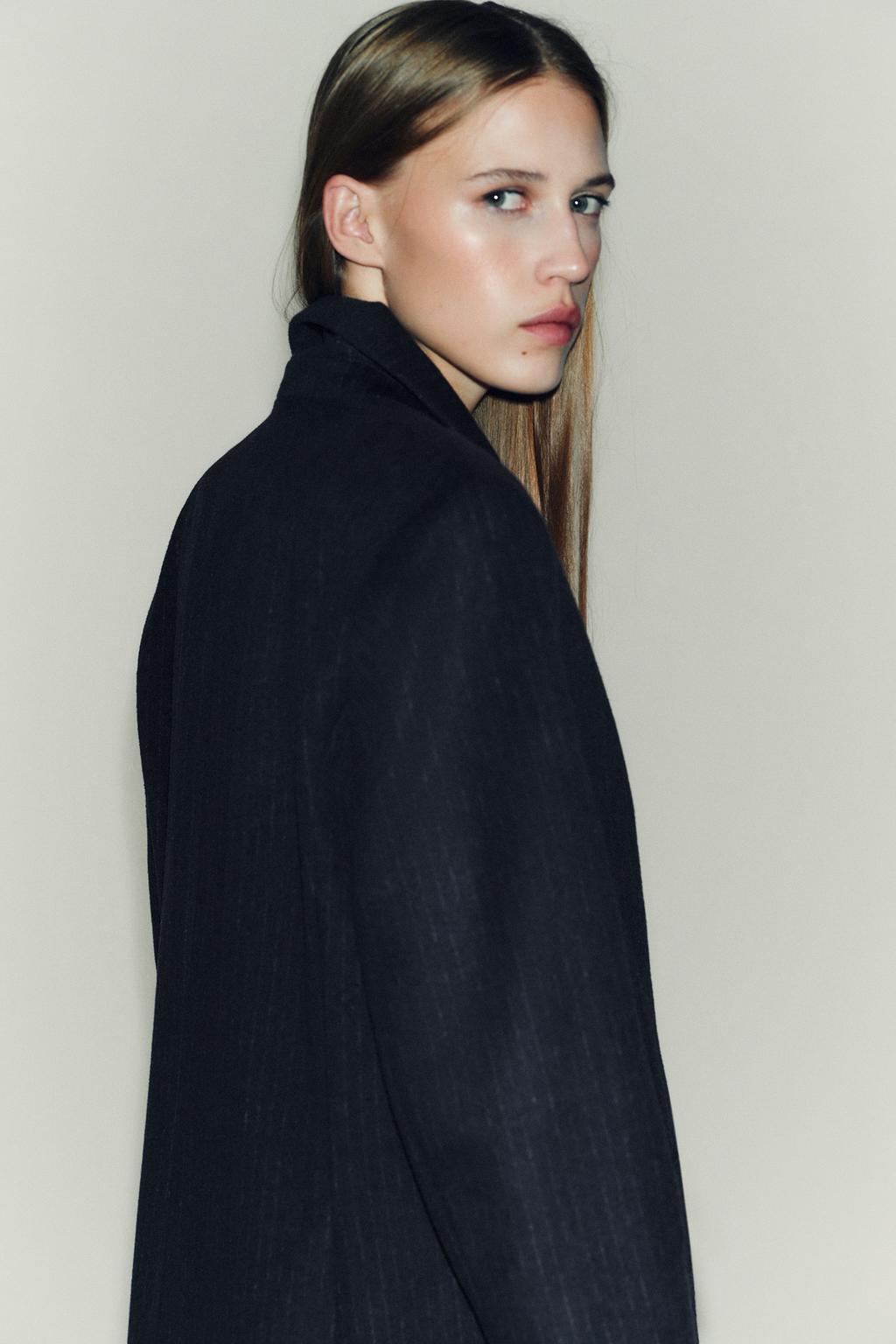 БЛЕЙЗЕР ИЗ ШЕРСТИ В ТОНКУЮ ПОЛОСКУ