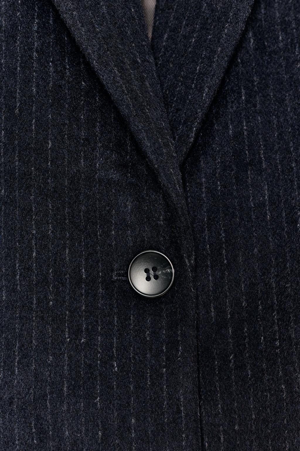 БЛЕЙЗЕР ИЗ ШЕРСТИ В ТОНКУЮ ПОЛОСКУ