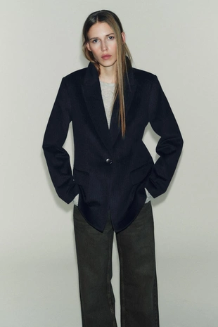 Блейзер из шерсти в тонкую полоску- Заказать в России