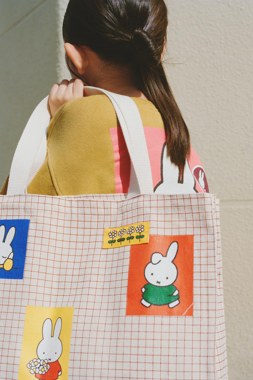 Сумка check miffy™ mercis bv © от zara