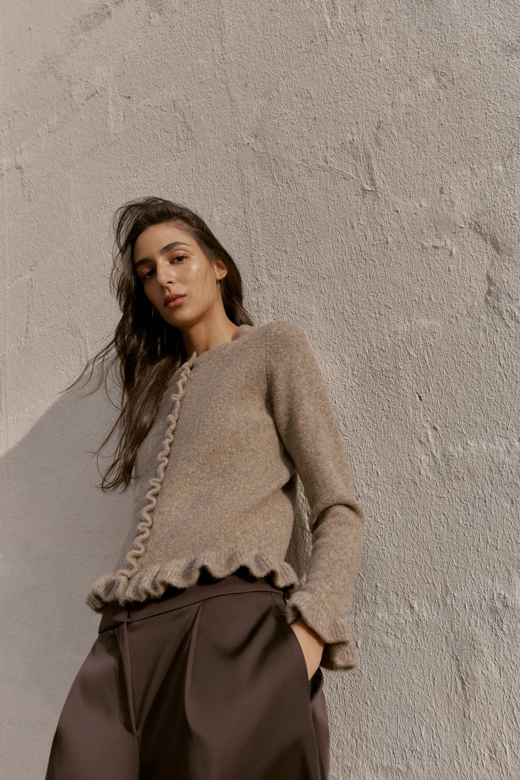 КАРДИГАН С ВОЛАНАМИ