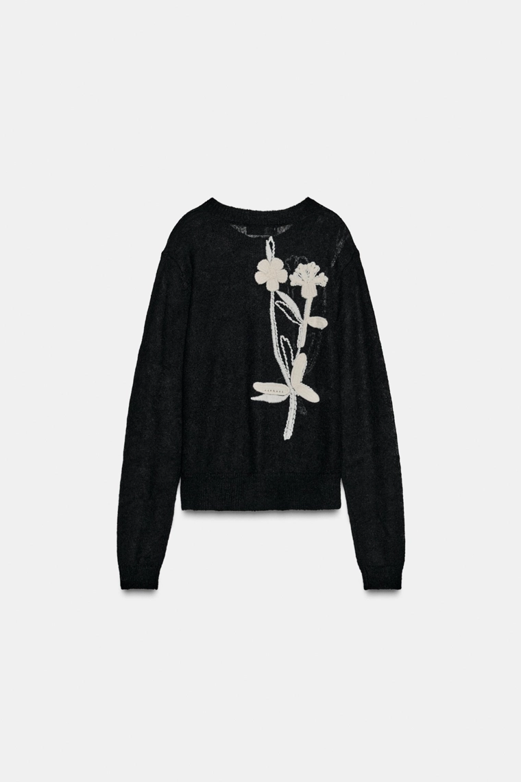 Кардиган с вышитым цветком