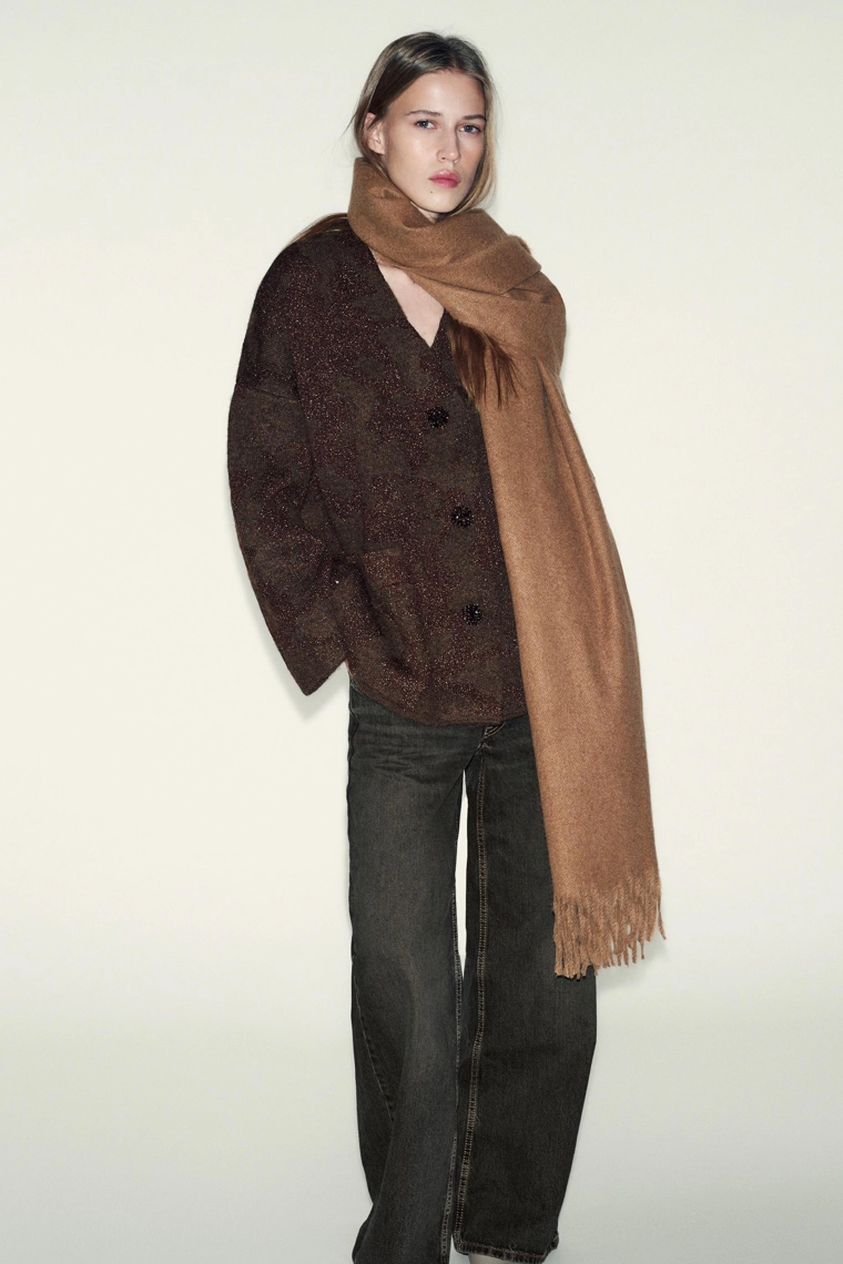 Кардиган с металлической нитью