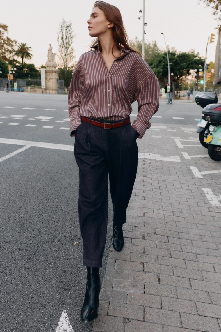 Брюки с ластиками и деталями на подоле