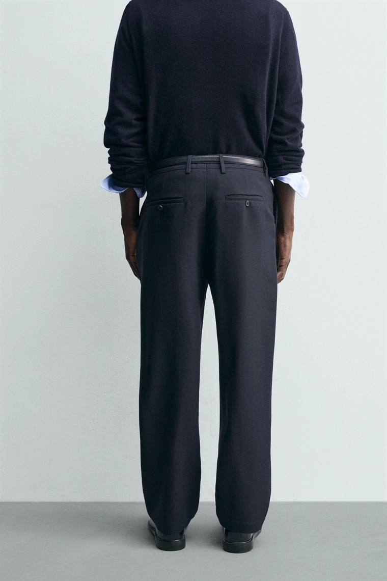 Шерстяные брюки прямого кроя