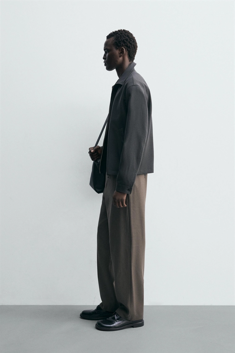 Шерстяные брюки прямого кроя