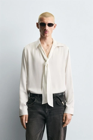 Рубашка из струящейся ткани с бантом- Заказать в России